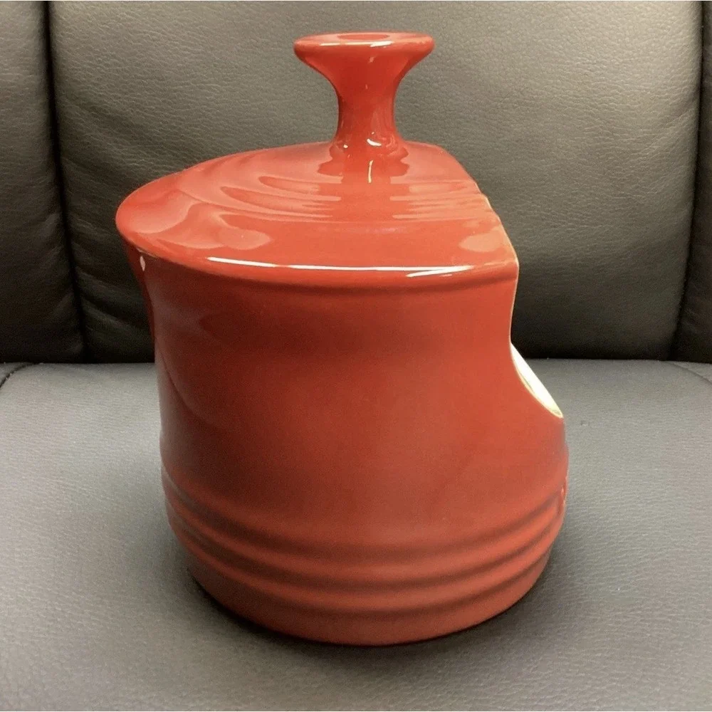Le Creuset Red Stoneware Salt Pig 10oz 0.3L Kitchen Crock 18-17